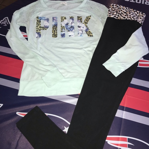 🤩SOLD🤩 VICTORIA SECRET PINK LOT - Picture 2 of 8